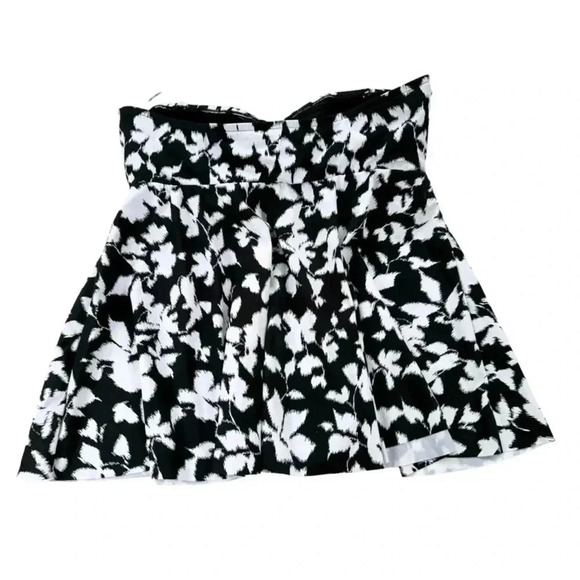 SWIM SOLUTIONS Bust Support Flyaway Convertible Tankini Swim Top - Picture 5 of 8